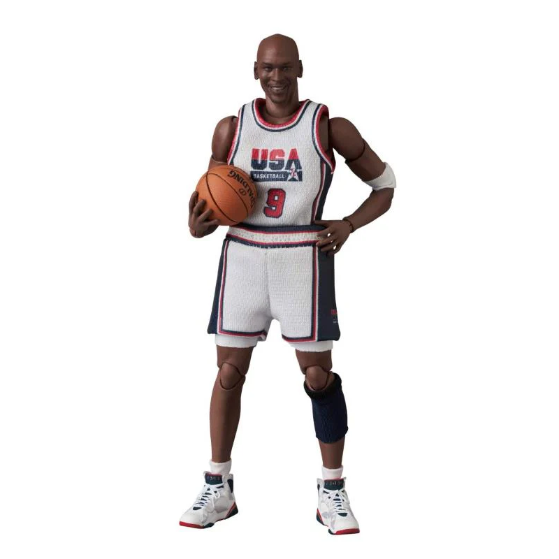 Michael Jordan (1992 Team USA) NBA Action Figure No. 132 MAFEX x Medicom